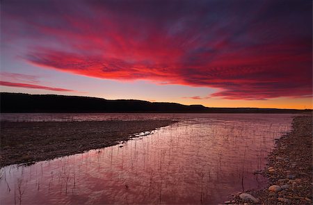 simsearch:400-07514503,k - Brisk and windy winter sunset sky and reflections over Lake Burralow in Penrith, Australia Stock Photo - Budget Royalty-Free & Subscription, Code: 400-08315136