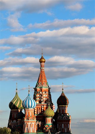 simsearch:400-05693774,k - Beautiful St Basils Cathedral in Moscow on red square Stockbilder - Microstock & Abonnement, Bildnummer: 400-08316634