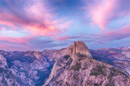 simsearch:400-07316200,k - Half Dome seen from the Glacier Point after the sunset. Yosemite National Park, USA Photographie de stock - Aubaine LD & Abonnement, Code: 400-08317495