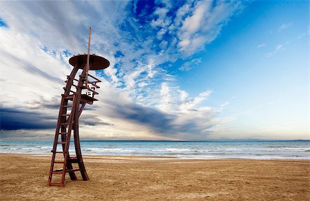 simsearch:400-07038268,k - Beach scene.Watchtower on the beach Stock Photo - Budget Royalty-Free & Subscription, Code: 400-08317713