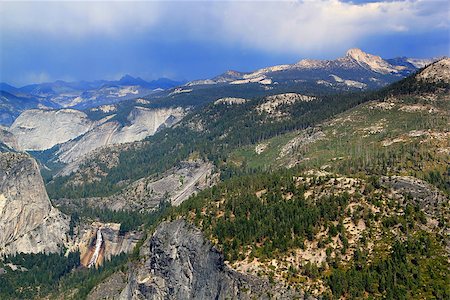 Yosemite National Park in California. United States of America Stock Photo - Budget Royalty-Free & Subscription, Code: 400-08319186