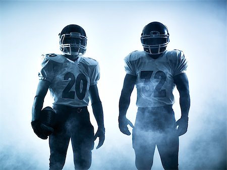 simsearch:400-08335037,k - one american football players portrait in silhouette shadow on white background Foto de stock - Royalty-Free Super Valor e Assinatura, Número: 400-08334206