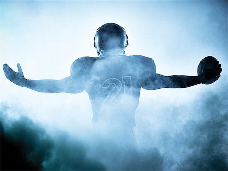 one american football player portrait in silhouette shadow on white background Foto de stock - Super Valor sin royalties y Suscripción, Código: 400-08334750