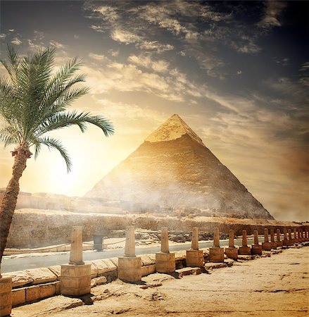 sunset great - Pyramid of Khafre near road at sunlight Stock Photo - Budget Royalty-Free & Subscription, Code: 400-08334945