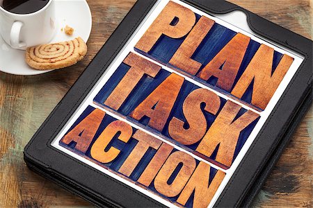 simsearch:400-08335158,k - plan, task, action word abstract -   text in vintage letterpress wood type on a digital tablet with a cup of coffee, management concept Photographie de stock - Aubaine LD & Abonnement, Code: 400-08335169