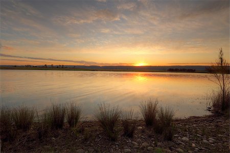 simsearch:400-07514503,k - Sunset across Duralia Lake in Penrith, NSW Australia Stock Photo - Budget Royalty-Free & Subscription, Code: 400-08336581