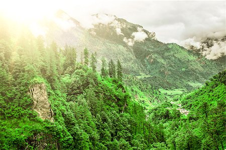 simsearch:400-07682483,k - Beautiful landscape in Himalayas mountains, Annapurna area. Photographie de stock - Aubaine LD & Abonnement, Code: 400-08331816