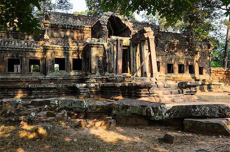 simsearch:400-08332388,k - Angkor Wat, part of Khmer temple complex, popular among tourists ancient lanmark and place of worship in Southeast Asia. Siem Reap, Cambodia. Photographie de stock - Aubaine LD & Abonnement, Code: 400-08332936