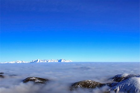 dimon044 (artist) - Snowy peaks above the clouds Tatras Slovakia Stock Photo - Budget Royalty-Free & Subscription, Code: 400-08333215