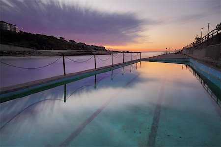 simsearch:400-07667033,k - Winters dawn long exposure at Clovelly Beach Ocean Pool in Sydney's Eastern subuirbs.  218 seconds Stock Photo - Budget Royalty-Free & Subscription, Code: 400-08333923