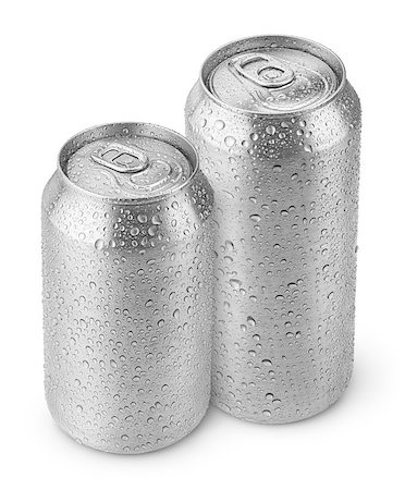 500 ml and 330 ml aluminum beer cans with water drops isolated on white Stock Photo - Budget Royalty-Free & Subscription, Code: 400-08341581