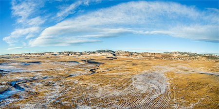 footprint winter landscape mountain - aerial panorama of Colorado foothills near Fort Collins, winter or late fall scenery Photographie de stock - Aubaine LD & Abonnement, Code: 400-08343536