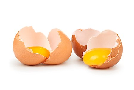 simsearch:400-06640932,k - Broken eggs isolated on white background Stock Photo - Budget Royalty-Free & Subscription, Code: 400-08374800