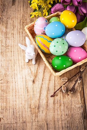 simsearch:689-03124006,k - Easter still life with basket eggs rabbit and bunch spring flowers on wooden board Photographie de stock - Aubaine LD & Abonnement, Code: 400-08379318