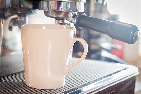 Coffee mug in coffee shop, stock photo Stock Photo - Budget Royalty-Free & Subscription, Code: 400-08372231