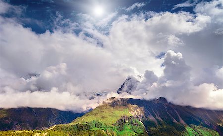 simsearch:400-07682483,k - Beautiful mountains landscape with white clouds in Annapurna area Photographie de stock - Aubaine LD & Abonnement, Code: 400-08373103