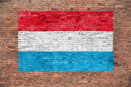 simsearch:400-07933897,k - Flag of Luxembourg painted on brick wall Fotografie stock - Microstock e Abbonamento, Codice: 400-08409713