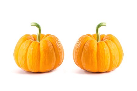 simsearch:400-08400066,k - Two small decorative orange pumpkins, isolated on white background Photographie de stock - Aubaine LD & Abonnement, Code: 400-08400063