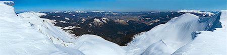 simsearch:400-05344522,k - Winter mountains ridge with overhang snow caps (Ukraine, Carpathian, Svydovets Range, Blyznycja Moun). Photographie de stock - Aubaine LD & Abonnement, Code: 400-08403921