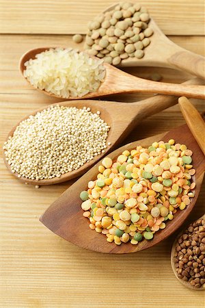 simsearch:400-06098966,k - assortment of different grains - buckwheat, rice, lentils, quinoa Stockbilder - Microstock & Abonnement, Bildnummer: 400-08427110