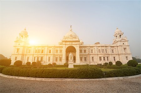 simsearch:400-04747918,k - Front view landmark building Victoria Memorial in Kolkata or Calcutta, India. Stock Photo - Budget Royalty-Free & Subscription, Code: 400-08428050