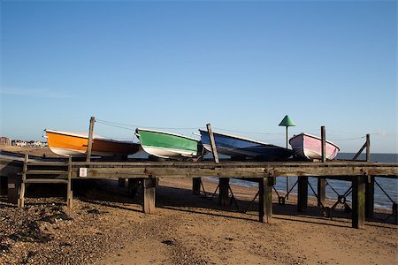 simsearch:400-06638821,k - Colourful boats on Southend beach, Southend-on-Sea, Essex, England Stock Photo - Budget Royalty-Free & Subscription, Code: 400-08429178