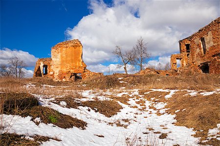 simsearch:400-04998838,k - the photo of part of structures. fortress ruins. belarus Foto de stock - Super Valor sin royalties y Suscripción, Código: 400-08429180