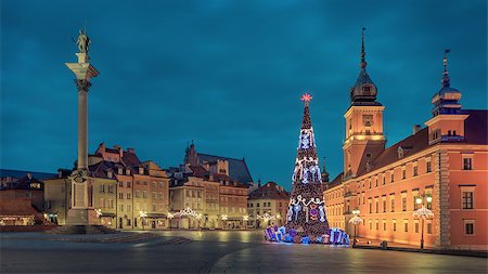 Night view of Old Warsaw's Castle Square during Chritsmas Stock Photo - Budget Royalty-Free & Subscription, Code: 400-08430759