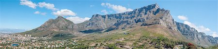 signal hill - Panorama of Table Mountain and part of Cape Town as seen from Signal Hill. Photographie de stock - Aubaine LD & Abonnement, Code: 400-08431352