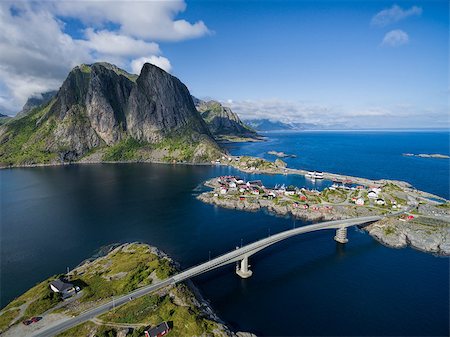 simsearch:400-08428494,k - Scenic aerial view of fishing village Hamnoya on Lofoten islands in Norway Stockbilder - Microstock & Abonnement, Bildnummer: 400-08431625