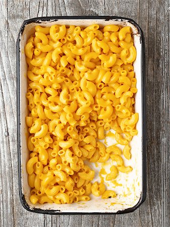 simsearch:400-08433641,k - close up of rustic macaroni and cheese Foto de stock - Super Valor sin royalties y Suscripción, Código: 400-08432822