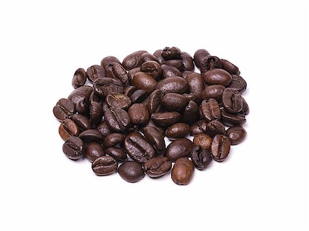 simsearch:400-04689653,k - Pile of roasted coffee beans isolated on white background Stock Photo - Budget Royalty-Free & Subscription, Code: 400-08496899