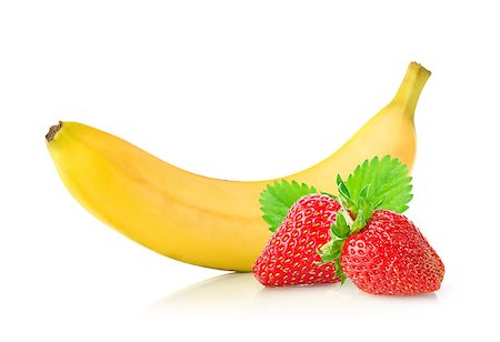 simsearch:400-08377901,k - Ripe fresh banana and juicy strawberry with green leaf. Isolated on white background Stock Photo - Budget Royalty-Free & Subscription, Code: 400-08499461