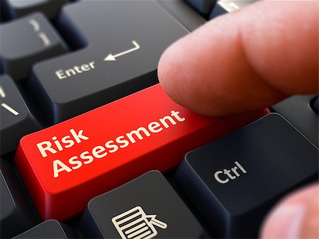 simsearch:400-04880391,k - Risk Assessment - Written on Red Keyboard Key. Male Hand Presses Button on Black PC Keyboard. Closeup View. Blurred Background. 3D Render. Photographie de stock - Aubaine LD & Abonnement, Code: 400-08505693