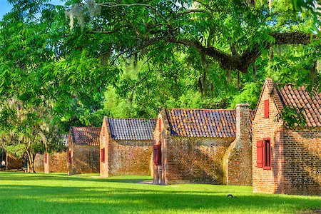 simsearch:400-04960546,k - Preserved plantation slave homes in Charleston, South Carolina, USA. Stock Photo - Budget Royalty-Free & Subscription, Code: 400-08508824