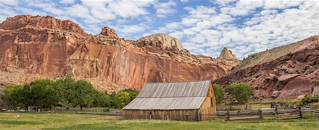 Panorama of the Gifford barn in Capitol Reef National Park, Utah, USA Photographie de stock - Aubaine LD & Abonnement, Code: 400-08500051