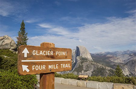 Sign at Glacier Point in Yosemite National Park, USA Foto de stock - Royalty-Free Super Valor e Assinatura, Número: 400-08502248