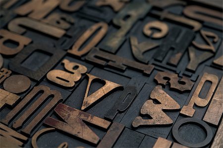 simsearch:400-08408100,k - Collection of various wood type letters for printing Fotografie stock - Microstock e Abbonamento, Codice: 400-08528263
