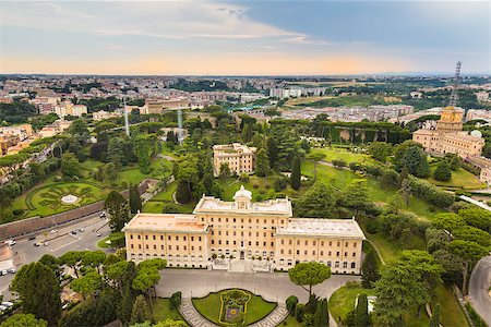 pape (religion) - Vatican Gardens - famous ornamental park area in Rome, Italy Photographie de stock - Aubaine LD & Abonnement, Code: 400-08528783