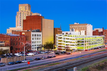 Durham, North Carolina, USA downtown cityscape. Stockbilder - Microstock & Abonnement, Bildnummer: 400-08555300