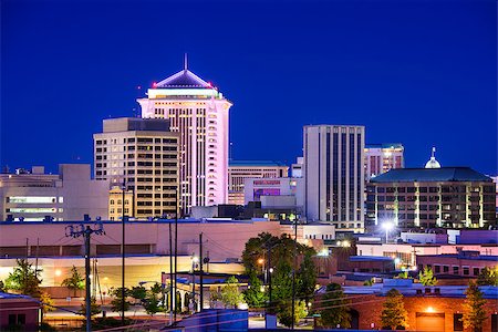 simsearch:400-08508412,k - Montgomery, Alabama, USA downtown skyline at night. Fotografie stock - Microstock e Abbonamento, Codice: 400-08556989