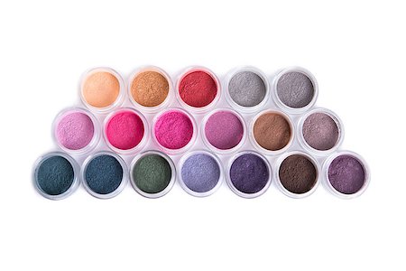 simsearch:6113-06497987,k - Set of bright mineral eyeshadows, top view isolated on white background Photographie de stock - Aubaine LD & Abonnement, Code: 400-08551703