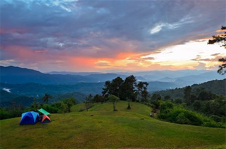 simsearch:400-04835760,k - Sunset over hills at campsite on the high mountain in Huai Nam Dang national park, Chiang Mai and Mae Hong Son province of Thailand Foto de stock - Super Valor sin royalties y Suscripción, Código: 400-08572522