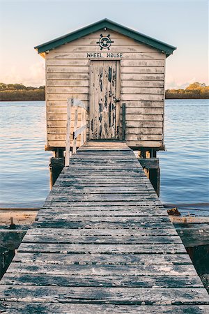 simsearch:400-04493526,k - Maroochy River Boat House in the late afternoon in Maroochydore, Sunshine Coast. Stock Photo - Budget Royalty-Free & Subscription, Code: 400-08668952