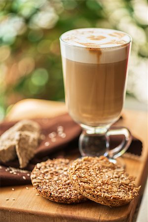 simsearch:400-06142439,k - coffee latte cup with cookies closeup Stock Photo - Budget Royalty-Free & Subscription, Code: 400-08670083