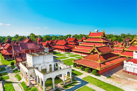 simsearch:400-07254127,k - Mandalay, Myanmar buildings on the Royal Palace grounds. Photographie de stock - Aubaine LD & Abonnement, Code: 400-08695859