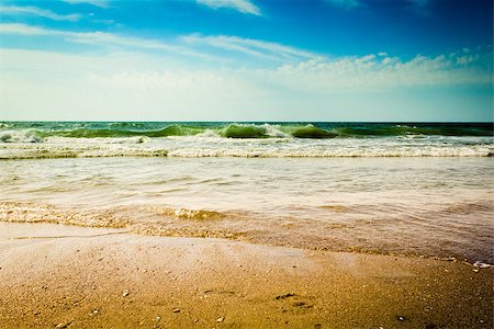 south carolina beach - Waves crashing on the beach in Myrtle Beach, South Carolina. Stock Photo - Budget Royalty-Free & Subscription, Code: 400-08706124