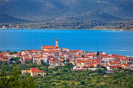 simsearch:400-07175405,k - Historic town of Betina skyline view, island of Murter, Croatia Foto de stock - Royalty-Free Super Valor e Assinatura, Número: 400-08706526