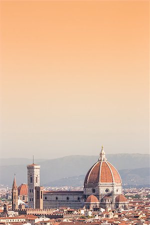 simsearch:400-08256817,k - Panoramic view from Piazzale Michelangelo in Florence - Italy Foto de stock - Super Valor sin royalties y Suscripción, Código: 400-08734466