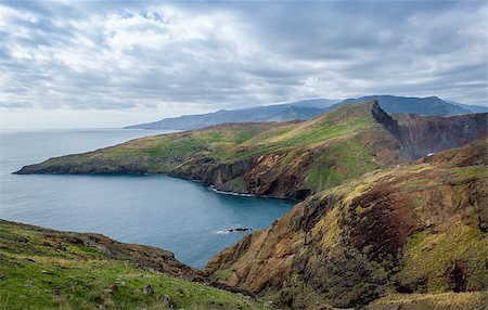 simsearch:400-08735364,k - Beautiful landscape of mountains and hills in the east of Madeira island. Winter season an Madeira, Portugal. Fotografie stock - Microstock e Abbonamento, Codice: 400-08735365